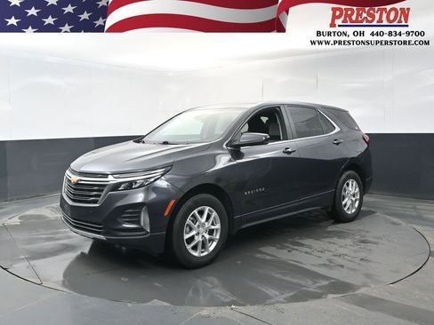 Used 2022 Chevrolet Equinox LT image 1