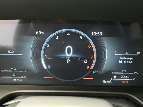 Used 2024 Lexus GX 550 w/ Accessory Package (2T) image 14