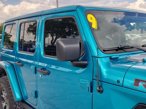 Used 2019 Jeep Wrangler Unlimited Rubicon AWD/4WD image 9