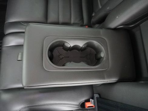 Used 2019 Ford Escape Titanium image 36