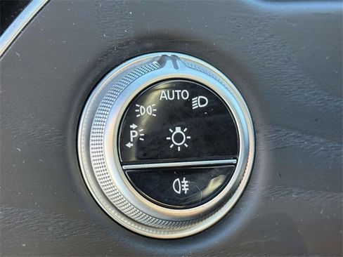 Certified 2025 Mercedes-Benz E 450 4MATIC All-Terrain Wagon image 20