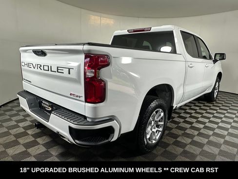 Used 2022 Chevrolet Silverado 1500 RST w/ Z71 Off-Road Package AWD/4WD image 5
