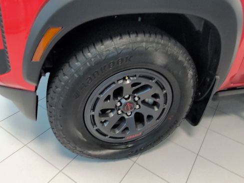 New 2025 Nissan Frontier Pro-X w/ Pro Convenience Package RWD image 5
