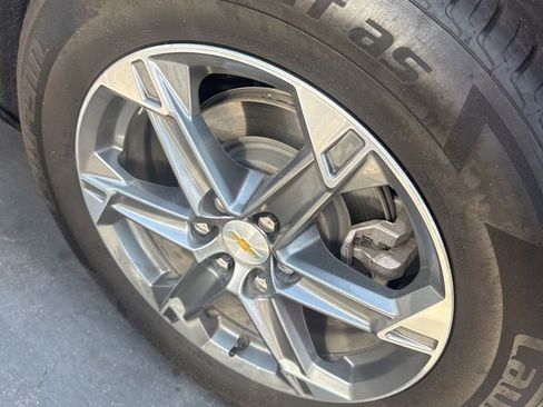 Used 2025 Chevrolet Blazer LT image 7