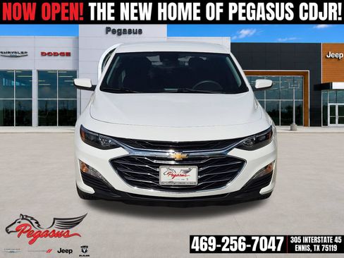 Used 2024 Chevrolet Malibu LT FWD image 6