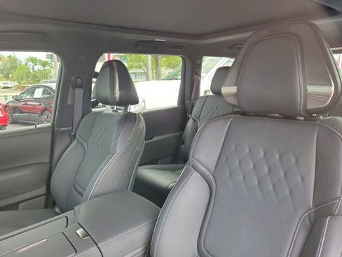 Used 2026 INFINITI QX80 Autograph w/ Premium Cargo Package AWD/4WD image 23