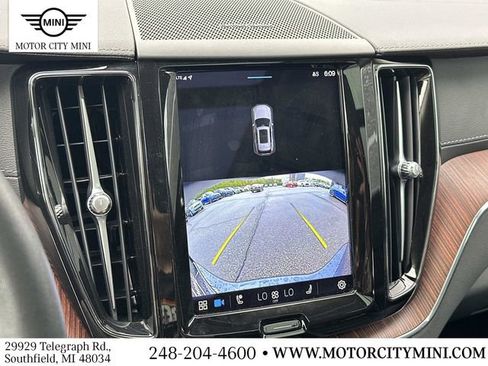 Used 2023 Volvo XC60 B6 Ultimate w/ Climate Package AWD/4WD image 33