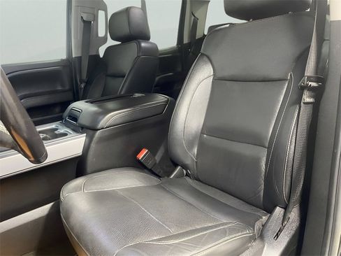 Used 2018 Chevrolet Silverado 2500 LTZ w/ Duramax Plus Package image 10