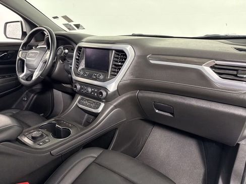 Used 2023 GMC Acadia SLT image 24