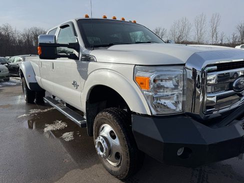 Used 2015 Ford F350 Lariat w/ Lariat Ultimate Package image 12
