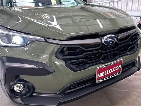 Used 2025 Subaru Crosstrek 2.5i Limited w/ Popular Package #4A AWD/4WD image 33