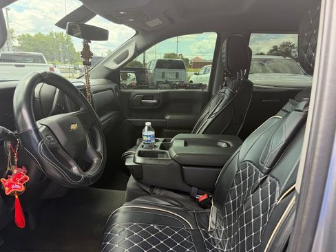 Used 2021 Chevrolet Silverado 1500 Custom AWD/4WD image 7