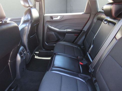 Used 2024 Ford Escape ST-Line AWD/4WD image 14