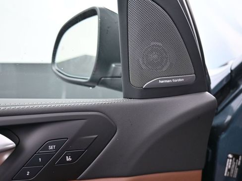 Used 2026 BMW X5 xDrive40i image 10