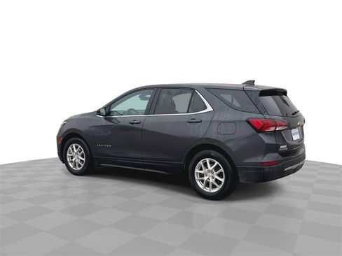 Used 2023 Chevrolet Equinox LT image 6