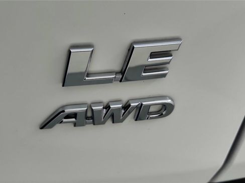 Used 2023 Toyota RAV4 LE image 14