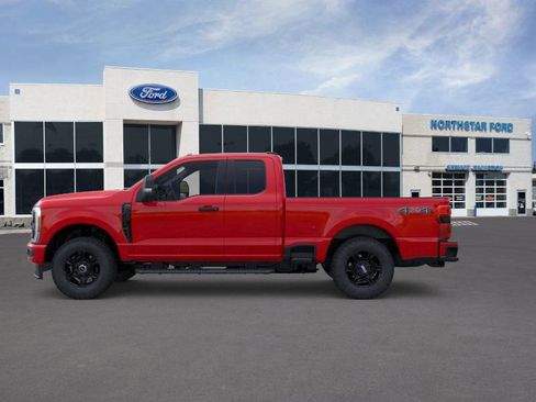 Used 2026 Ford F250 XL w/ STX Appearance Package image 3