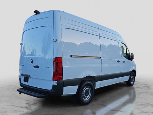New 2026 Mercedes-Benz Sprinter 2500 image 5