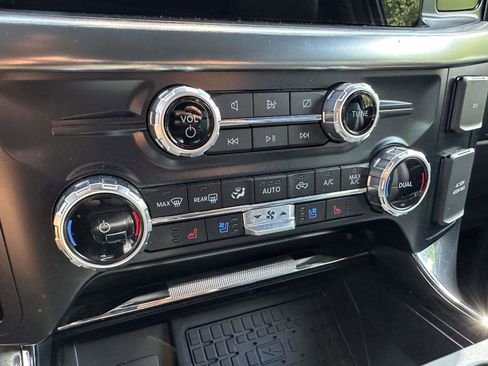 Used 2023 Ford F150 Lariat AWD/4WD image 25