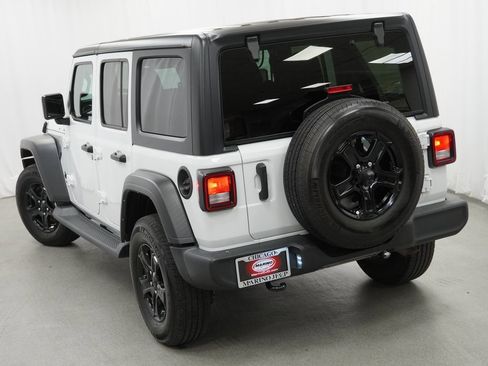 Certified 2022 Jeep Wrangler Unlimited Sport image 12