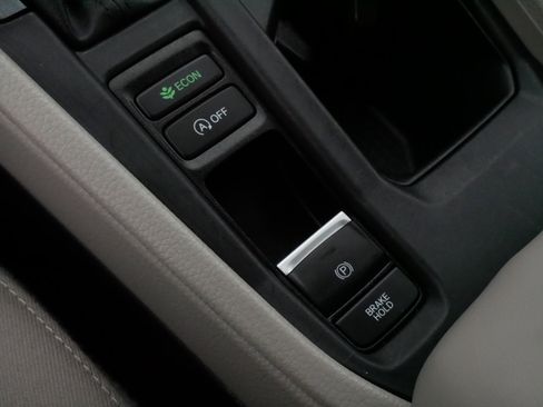 Certified 2023 Honda Accord EX image 25