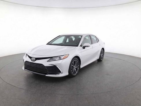 Used 2024 Toyota Camry XLE w/ Navigation Package AWD/4WD image 1