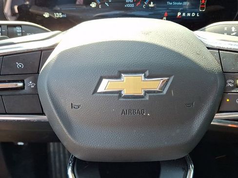 Used 2025 Chevrolet Equinox LT FWD image 20