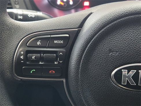 Used 2017 Kia Optima LX w/ Convenience Package image 19