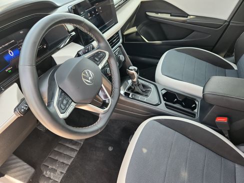 Used 2025 Volkswagen Taos S FWD image 13