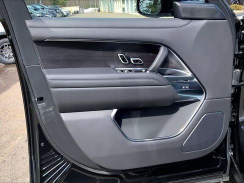 New 2026 Land Rover Range Rover SE AWD/4WD image 10
