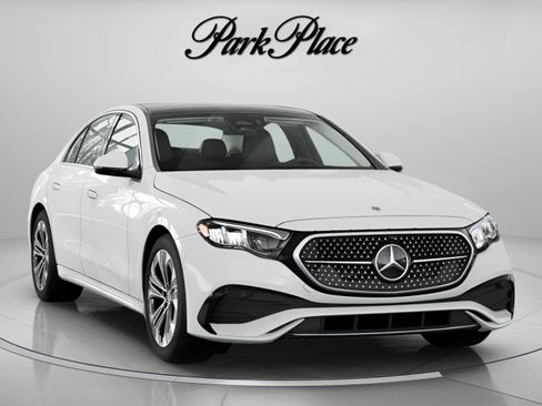 Used 2026 Mercedes-Benz E 350 4MATIC Sedan image 34