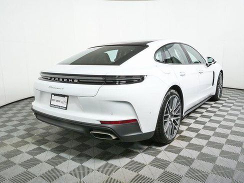 New 2026 Porsche Panamera image 29