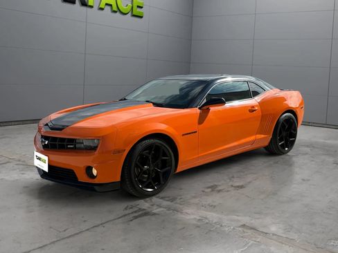 Used 2011 Chevrolet Camaro SS w/ RS Package RWD image 5