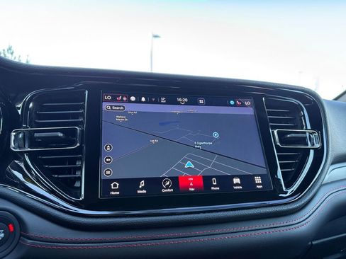 Used 2023 Dodge Durango R/T w/ Trailer Tow Group IV image 29