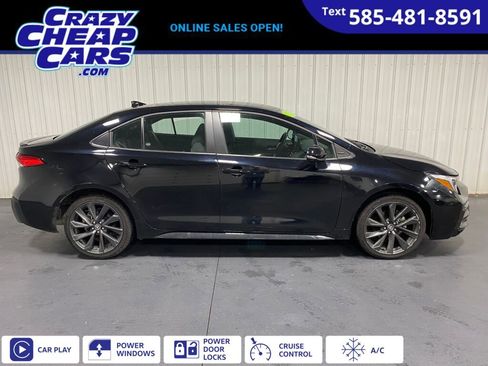 Used 2024 Toyota Corolla SE image 1