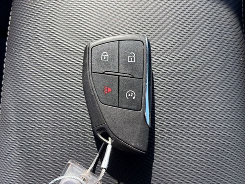 Used 2025 Chevrolet Equinox LT image 27