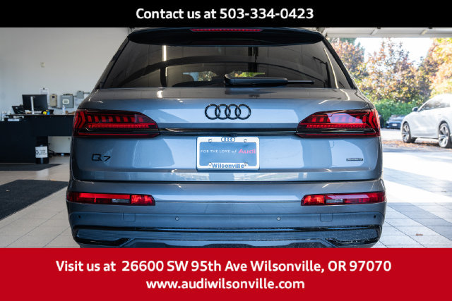 Used 2024 Audi Q7 3.0T Prestige AWD/4WD image 5
