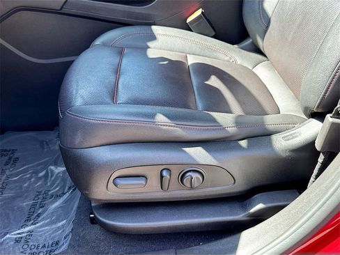 Used 2021 Chevrolet Blazer RS w/ Enhanced Convenience Package image 20