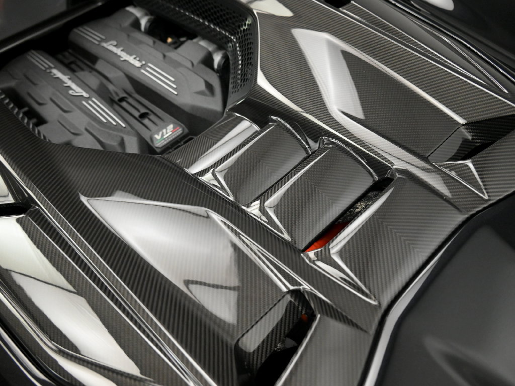 Used 2026 Lamborghini Revuelto AWD/4WD image 38