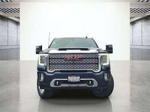Used 2022 GMC Sierra 2500 Denali w/ Denali Ultimate Package AWD/4WD image 3