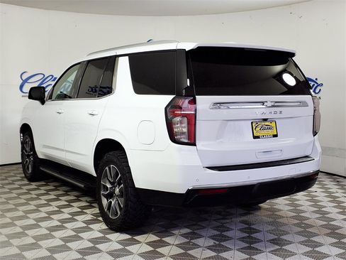 Used 2021 Chevrolet Tahoe LT w/ LT Signature Package image 2