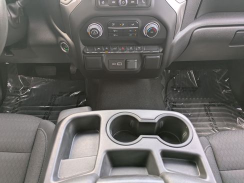 Used 2023 Chevrolet Silverado 1500 Custom RWD image 18