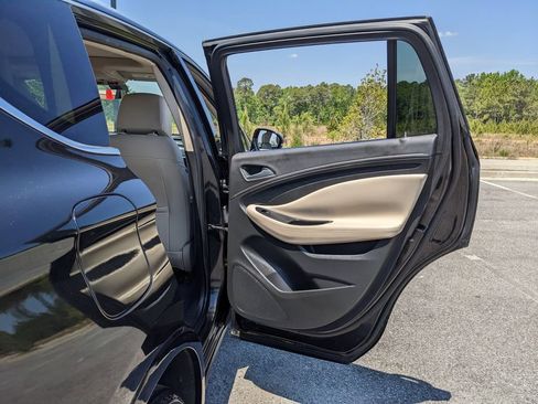 Used 2017 Buick Envision Essence image 57