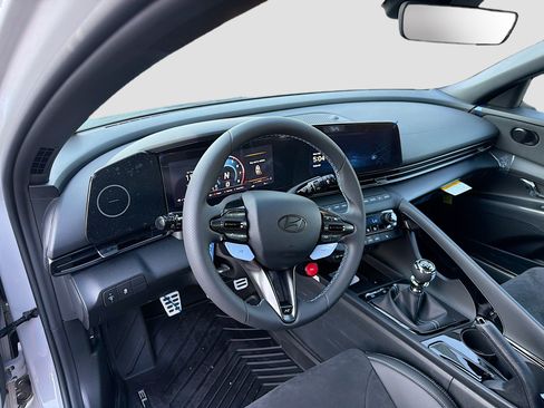 New 2026 Hyundai Elantra N FWD image 21