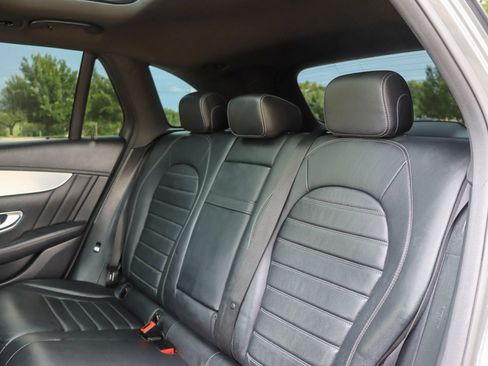 Used 2018 Mercedes-Benz GLC 43 AMG 4MATIC image 17