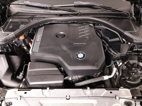 Used 2023 BMW 330i Sedan w/ Premium Package image 21