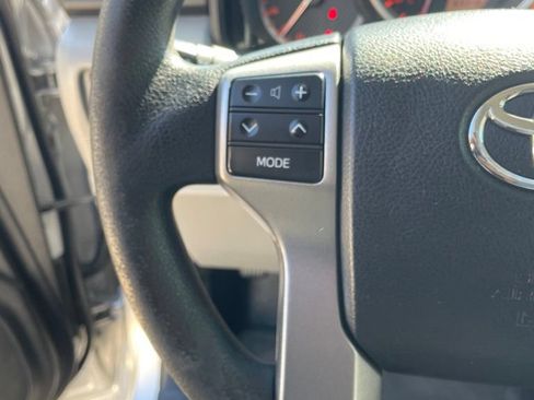 Used 2013 Toyota 4Runner SR5 RWD image 14
