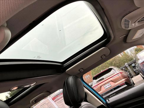 Used 2016 MINI Cooper 4-Door Hardtop image 19