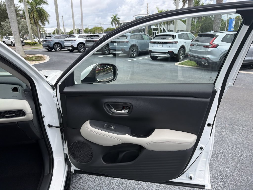 New 2027 Honda HR-V EX-L image 26