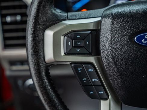Used 2021 Ford F250 Lariat AWD/4WD image 40